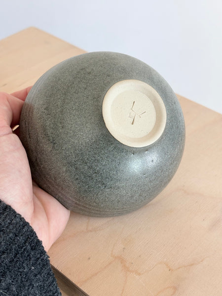 Small bowl matte grey